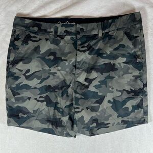 GoodGood 38W Camouflage Print Stretch Performance Golf Shorts